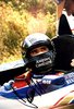 Damon Hill im Williams. Autogramm auf Farbfoto.
