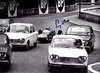 Stirling Moss. Autogramm auf Werbeanzeige von Peugeot.